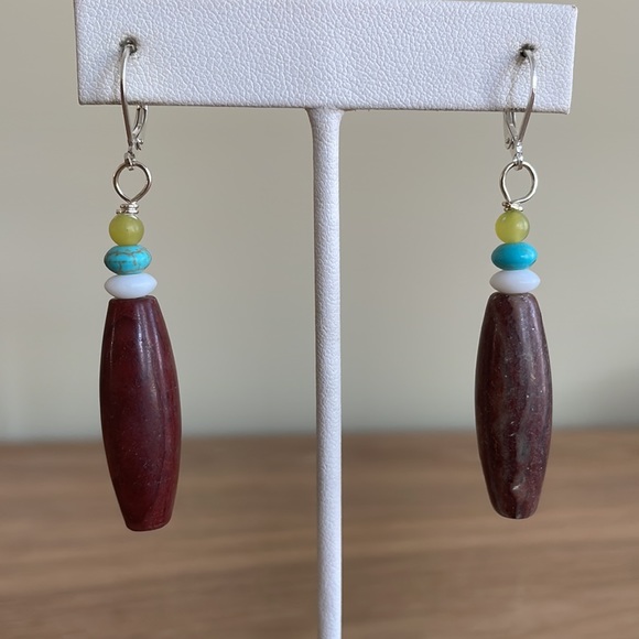 HAND CRAFTED EARRINGS Brown White Turquoise Green Natural Stones - Picture 5 of 12